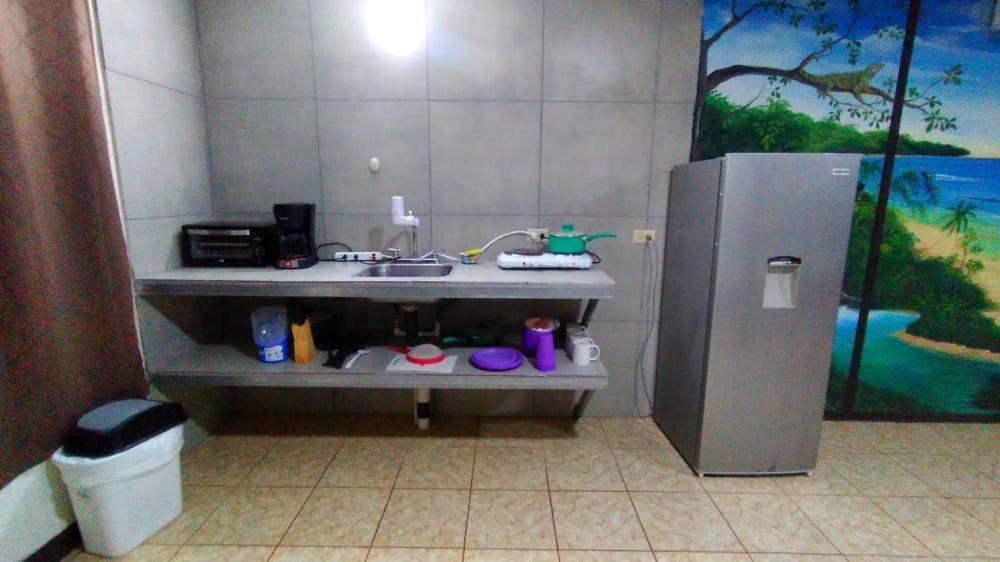 Be My Guest Cabinas Puerto Viejo de Talamanca Ngoại thất bức ảnh