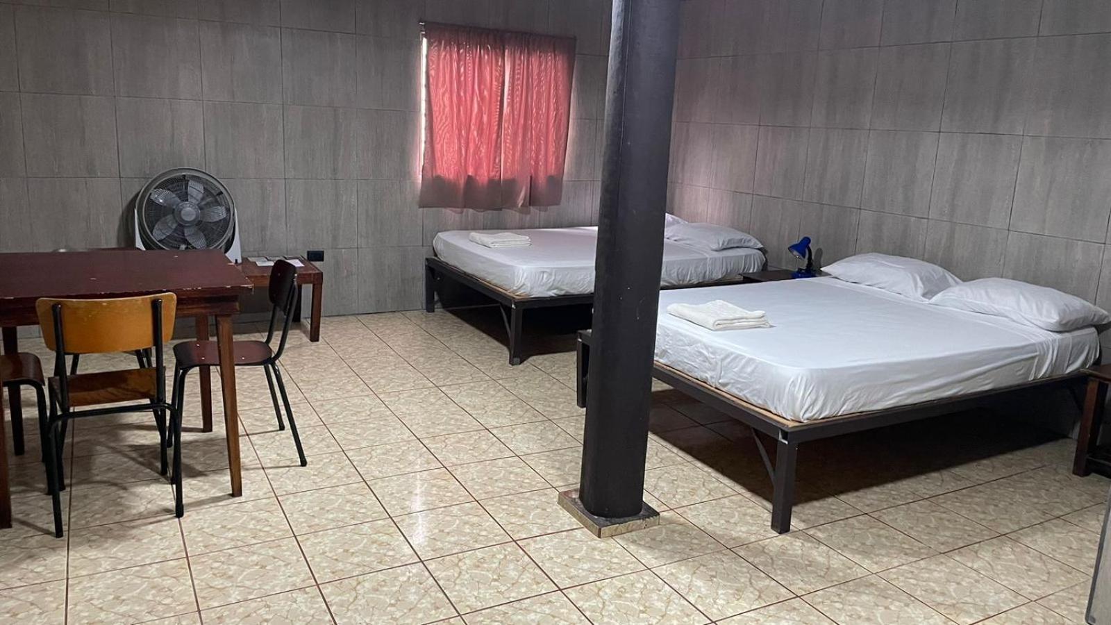 Be My Guest Cabinas Puerto Viejo de Talamanca Ngoại thất bức ảnh